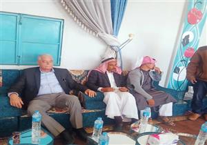 صور - محافظ جنوب سيناء خلال لقائه بدو النقب: الرئيس مهتم بخطط التنمية