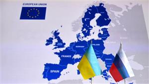 روسيا وأوكرانيا: الآلاف يهربون من شرقي أوكرانيا مع تصعيد روسيا عملياتها العسكرية