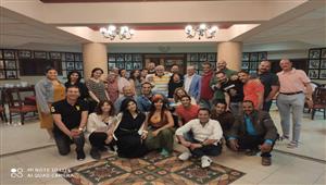 محمد صبحي يقيم إفطار لفرقة "استديو الممثل".. وأول بروفة لموسم جديد من "نجوم الظهر"