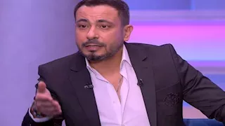 محمد نجاتي يكشف سر وصف نفسه بـ"الابن الشرعي" لـ أحمد زكي (فيديو)