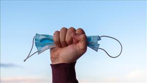 إلغاء إلزامية ارتداء الكمامات في إسبانيا