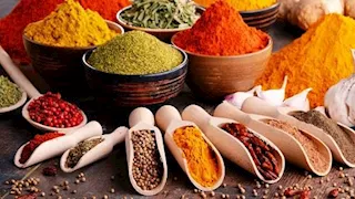 5 بهارات في مطبخك.. كنز ذهبي يقي الجسم من الأمراض والسرطان