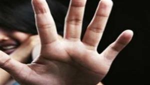   "بشعرك في نهار رمضان".. تفاصيل تعدي سيدة على فتاة في مترو الأنفاق