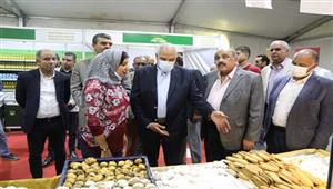  "العيد فرحتنا".. معرض للملابس الجاهزة ببولاق الدكرور  بأسعار مخفضة 30%