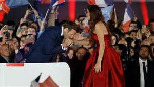 مصرية كرمها السيسي.. من هي فرح الديباني مغنية خطاب النصر لماكرون؟