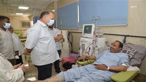 صور.. محافظ أسيوط يتفقد سير العمل في مستشفى أبو تيج النموذجى خلال شم النسيم