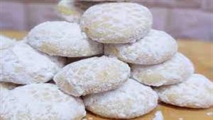 لا تتوقع.. مشروب شهير يحميك من أضرار كحك العيد