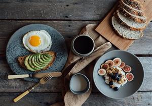 عادات خاطئة في وجبة الإفطار - تهدد صحتك