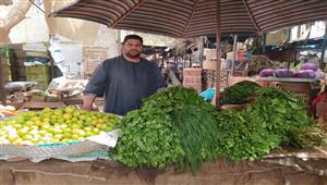 ارتفاع الطماطم وتراجع الكوسة.. أسعار الخضروات والفاكهة اليوم بسوق العبور 