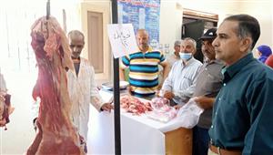 "سيبوها للناس"..رئيس مركز الخارجة يمنع الموظفين من شراء اللحوم المدعمة 