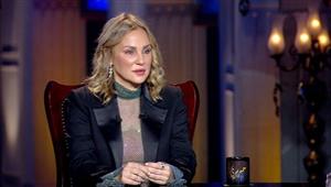شيرين رضا بـ"الحجاب" وتسأل الجمهور :"إيه رأيكم"