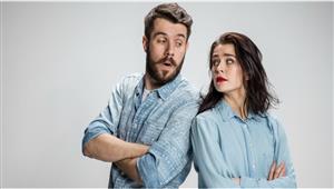  احذريها . 5 أفعال خاطئة تعتقد النساء أنها تجذب الرجال