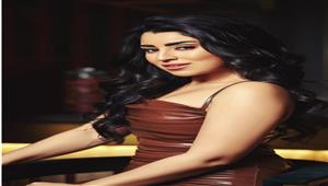 أيتن عامر تحتفل بوصول "خطافة الرجالة" 5 مليون مشاهدة على "spotify"