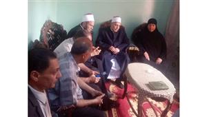 بالصور- وفد من الأزهر يقدم واجب العزاء لأسرة بسنت خالد بعد الحكم على المتهمين