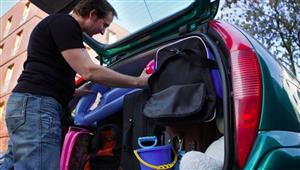 نصائح حول استخدام صندوق الأمتعة أعلى سقف السيارة