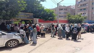 سهل ومباشر.. فرحة طلاب الإعدادية بعد امتحان الانجليزي في القليوبية - فيديو