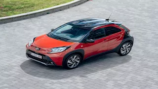 ماذا نعرف عن تويوتا Aygo X الهجين الجديدة بعد انطلاقها في الأسواق؟