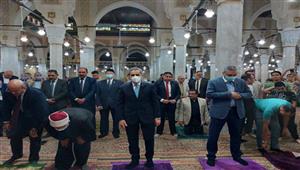 بالصور.. الأهالي يؤدون صلاة عيد الفطر بالغربية وسط إجراءات احترازية و أمنية