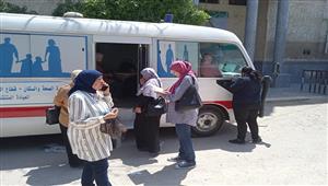 فحص 281 شخصًا.. قافلة طبية بالمجان في حوض 12 بالإسكندرية- صور