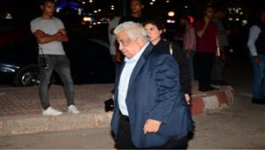 أحمد شفيق وأسامة الشيخ يقدمان العزاء في سمير صبري (صور)