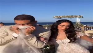 الصور الأولى لبسنت شوقي بفستان الزفاف