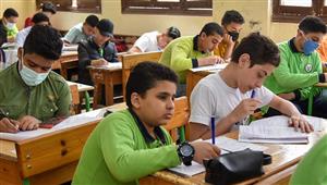 خبير نفسي يقدم نصائح للطلاب استعدادًا لاختبارات أكتوبر