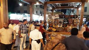 صور.. حملة في أسواق أسوان لمتابعة تطبيق "المواعيد الصيفية"