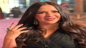 إيمي سمير غانم: "مامي كانت طوال عمرها تأخذ بالها من أحمد مظهر"