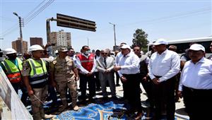 رئيس الوزراء يتفقد سير العمل بمركز التأهيل الاجتماعي بمركز شربين