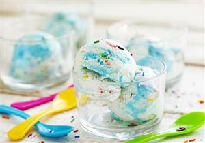 قنبلة كيميائية- خبيرة تغذية تحذر من الآيس كريم