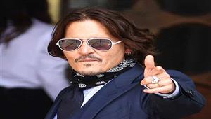 خبيرة جسد تحلل نظرات جوني ديب لآمبر هيرد أثناء الجلسات.. ماذا تقول ؟