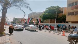 فيديو وصور.. مشاهد في أول أيام امتحانات الثانوية العامة ببني سويف