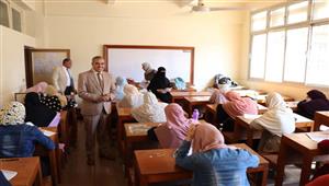 رئيس جامعة الأزهر يتابع امتحانات نهاية العام بهندسة بنات بالقاهرة