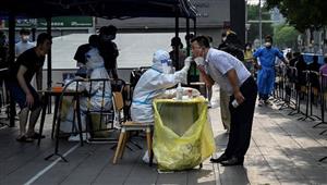 بريطانيا: لا توجد خطط لإخضاع الوافدين من الصين لاختبارات كورونا