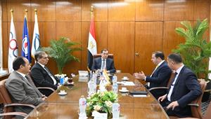 وزير البترول يبحث مع شل العالمية خطط عمل الشركة بمصر في الفترة المقبلة
