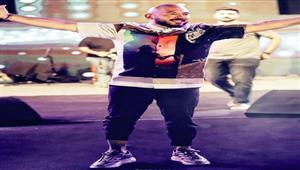 محمود العسيلي يروج لأحدث أغانيه "الدلوعة"