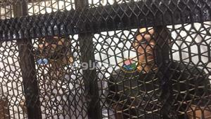 بث مباشر| أول ظهور للمتهم بقتل نيرة داخل قفص المحاكمة