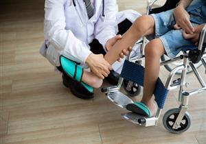 انتبهي- 10 علامات تكشف إصابة طفلِك بالضمور العضلي "فيديوجرافيك"