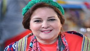 شبيهة الفنانة دلال عبد العزيز ترد: "مش بحاول اتعمد أكون شبه حد"