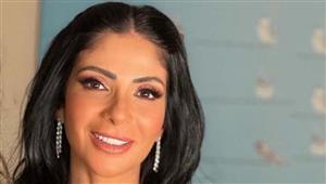 منى زكي تنشر صورة من عطلتها الصيفية