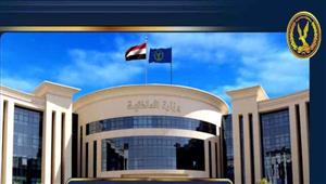 "حروق بالقدمين".. تفاصيل تعذيب سيدة لطفل في بورسعيد