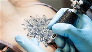  تحذير من الوشم.. يهدد بمخاطر صحية جسيمة