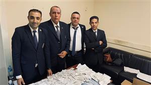 إحباط محا​ولة تهريب مخدرات وخيوط جراحية بمطار القاهرة