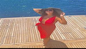 رانيا يوسف تخضع لجلسة تصوير أمام "نافورة".. والجمهور يعلق (صور)