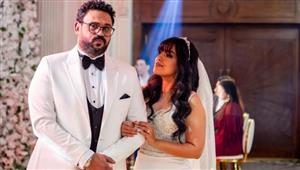 "نشكر الدنيا على وجوده".. أيتن عامر تحتفل بعيد ميلاد أكرم حسني