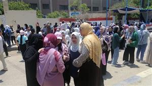 قبل ساعات من الامتحان.. ننشر نموذج امتحان لمادة الفيزياء لطلاب الثانوية العامة 2022