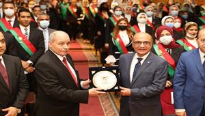  صور| أعضاء هيئة النيابة الإدارية الجدد يؤدون اليمين أمام وزير العدل