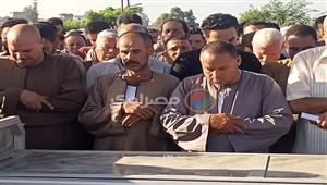 بالصور.. تشييع جثمان ضحية ابن عمه في كفرالشيخ