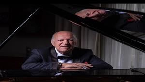 غدا.. عمر خيرت يلتقي جمهوره على مسرح النافورة