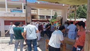 فيه أجزاء صعبة.. آراء طالبات الثانوية العامة في امتحان اللغة الإنجليزية